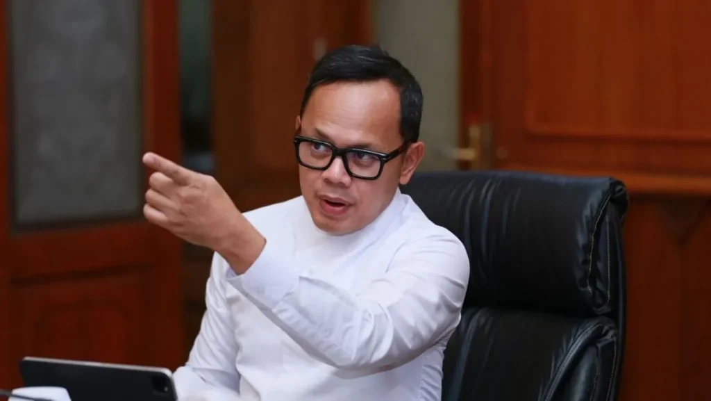 Bupati Pati Sudewo Tersangka Kpk Jual Beli Jabatan Kemendagri Wanti Wanti