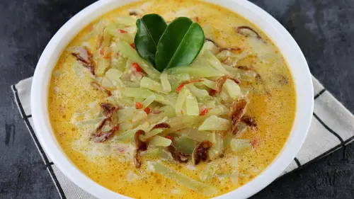 Cerita Rasa Autentik Dari Lodeh Tradisional Sebuah Perjalanan Kuliner Abadi