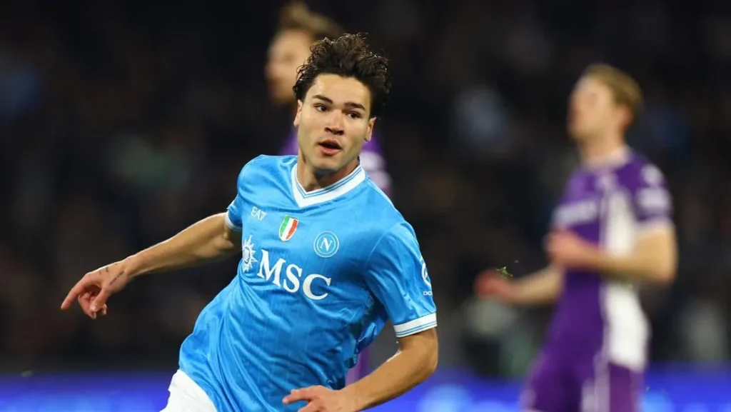 Napoli Sikat Fiorentina 2 1 Partenopei Amankan Poin Penuh