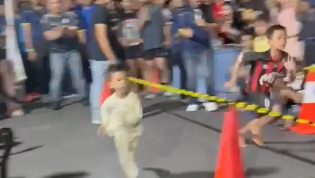 Polda Riau Gelar Lomba Lari Malam Di Pekanbaru Ajak Bocil Cegah Balap Liar