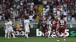 Inter Milan Unggul Dua Gol Akhirnya Imbang 2 2 Kontra Torino