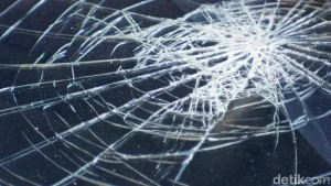 Minibus Terbakar Di Jalan Raya Zimbabwe 18 Tewas