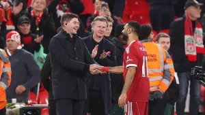 Nasihat Steven Gerrard Bikin Mohamed Salah Urung Hengkang Dari Liverpool