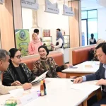 Pimpinan Mpr Dpr Dpd Makan Siang Di Kantin Diskusikan Geopolitik
