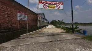 Warung Mi Babi Sukoharjo Ditolak Warga Pengelola Siap Mediasi